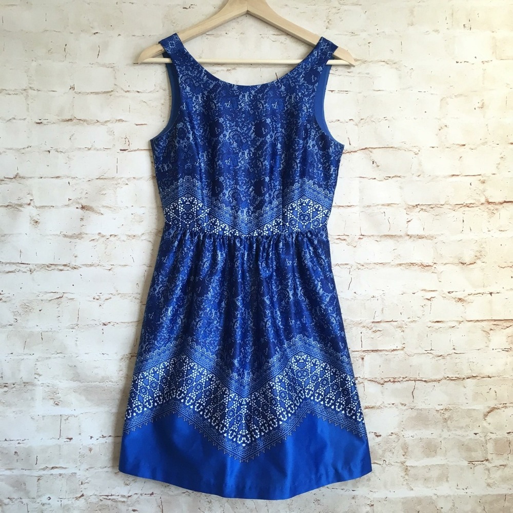 Outback Red Women's Size 0 Blue Lace Sleeveless Fit & Flare Cocktail Dress